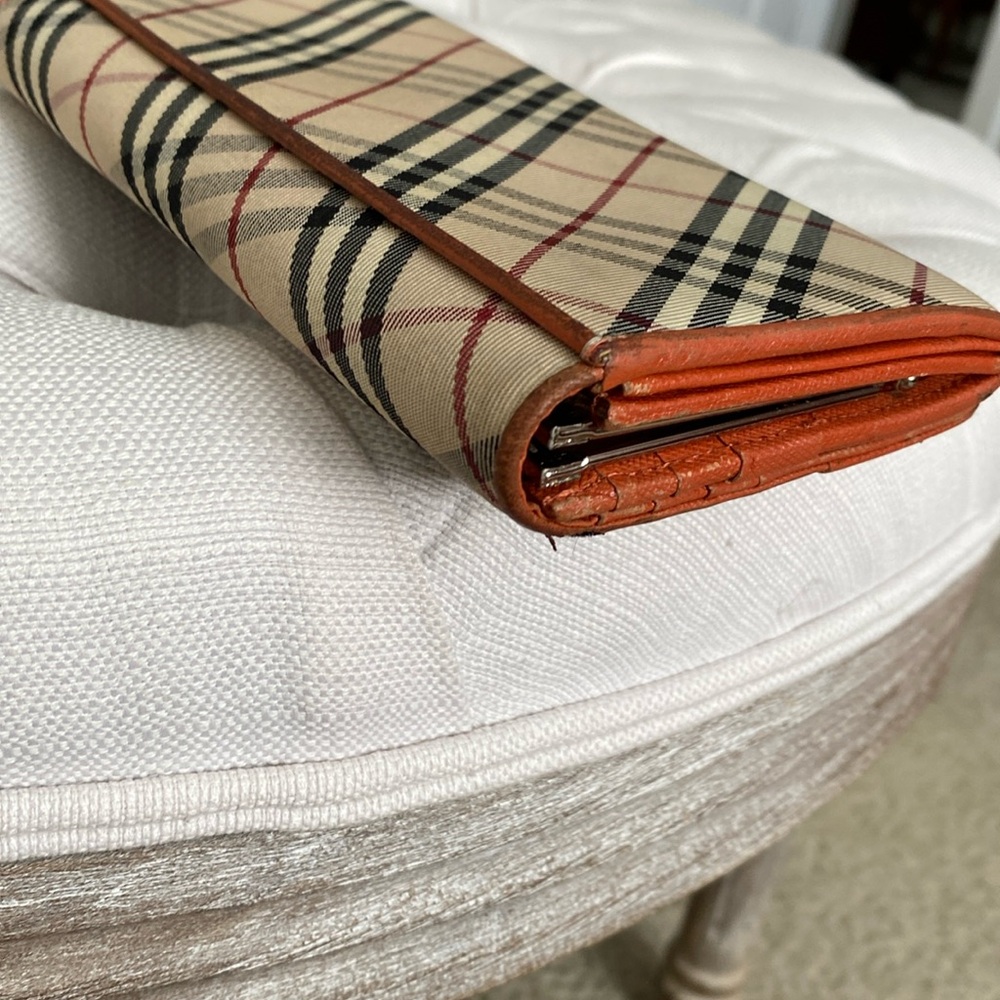 #9 Burberry Beige and Orange Check Wallet - Picture 10 of 15